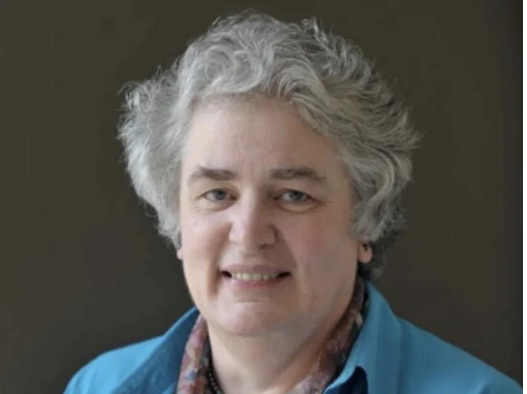 Dorothy J Wilson MBE, FRSA
